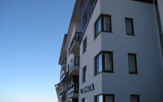 Stenata Huge Ski To Door Apartment