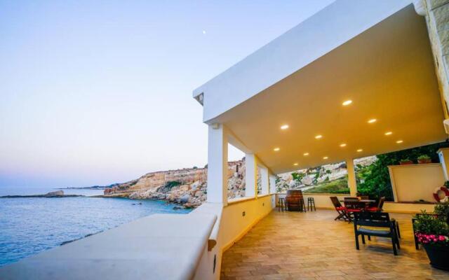 I Tri Scogghi , Il Mare Dalla Tua Camera Da Letto