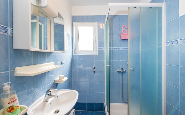 Nice Apartment Silvia 1 for 4 Persons