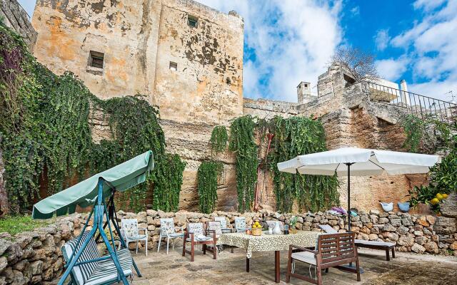 Quaint Holiday Home in Lecce Apulia near Town Center