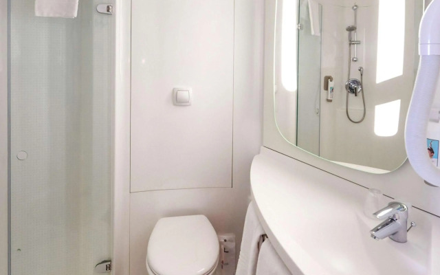 ibis Cholet