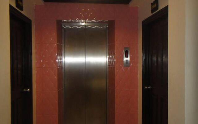 Safe House Hostel Patong