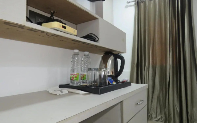 OYO 7077 Reegate Inn