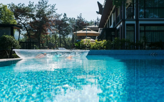 Yue Xi Shan Ju Resort