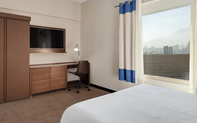 Four Points by Sheraton Galerias Monterrey