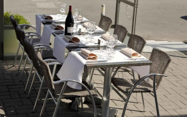 Ibis Styles Charleroi Airport Aero 44