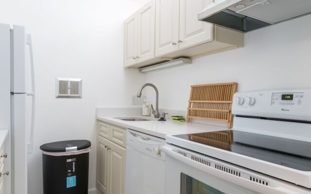 Harvard Square Apartments by Next Star