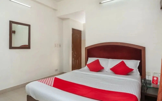 Rajeswari Tower by OYO Rooms