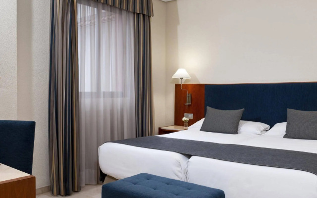 NH Córdoba Califa Hotel