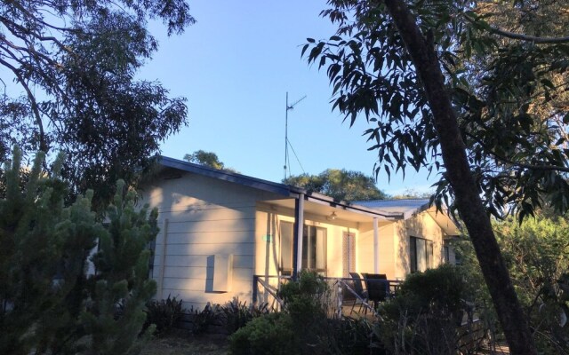 Kyeema - Free Wifi & Netflix - PET Friendly