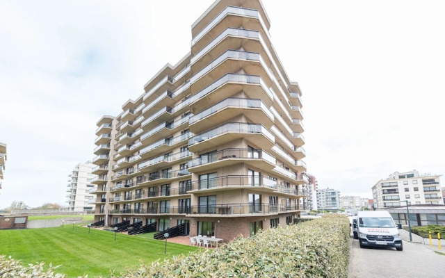 Westhinder 200m From Sea