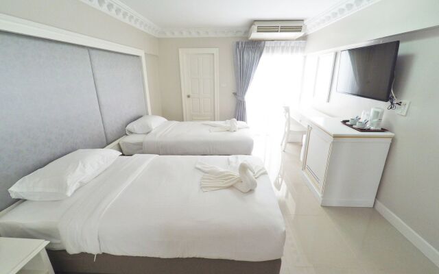 Romance Hotel Sukhumvit 97