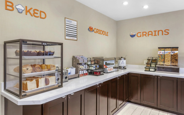 Sonesta ES Suites Chatsworth