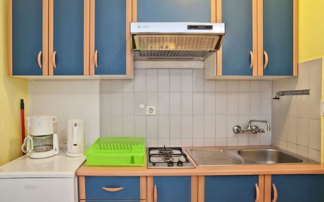 Modern Apartment in Rovinj Near Sea