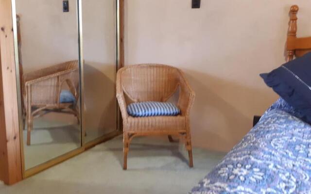 Mapleton Peaceful Provence BnB