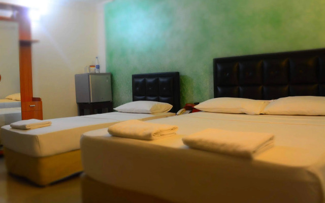 Saasha City Hotel