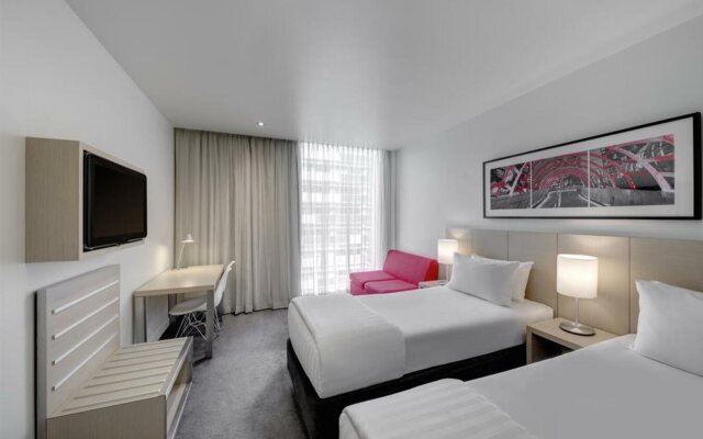 Travelodge Hotel Melbourne Docklands