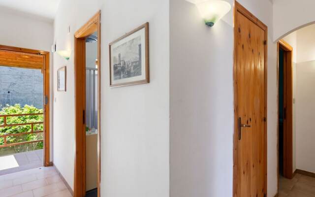 Lovely Villa in Messina near Sea Beach