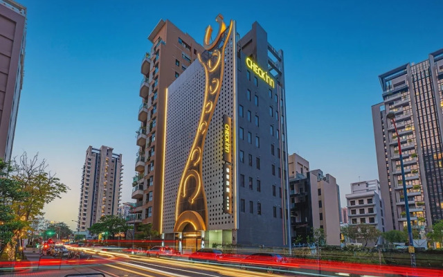 CHECK inn Taichung Qinghai