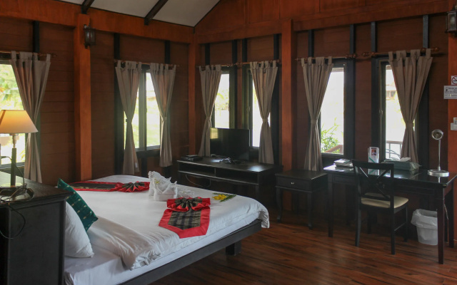 ThaiLife Wellness and Meditation Resort