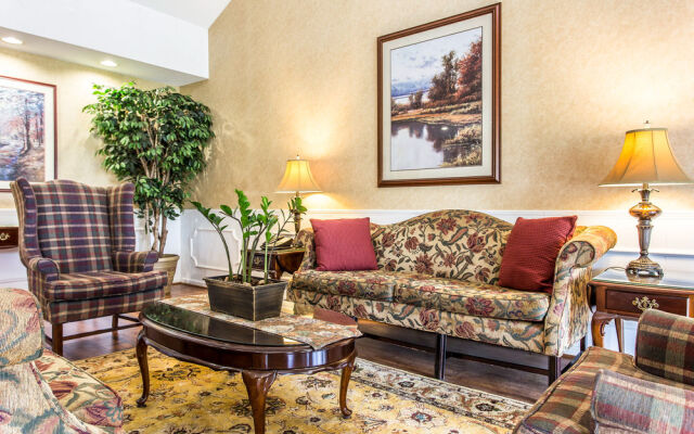 Quality Inn Conyers I-20