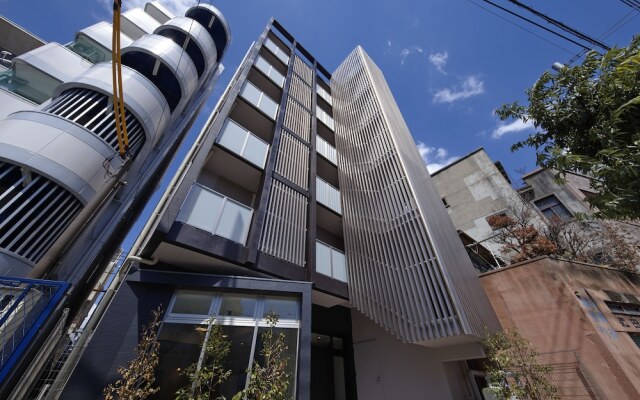 Tennoji Crystal Hotel