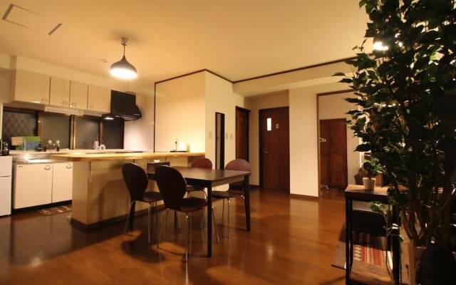 Asato105 Apt