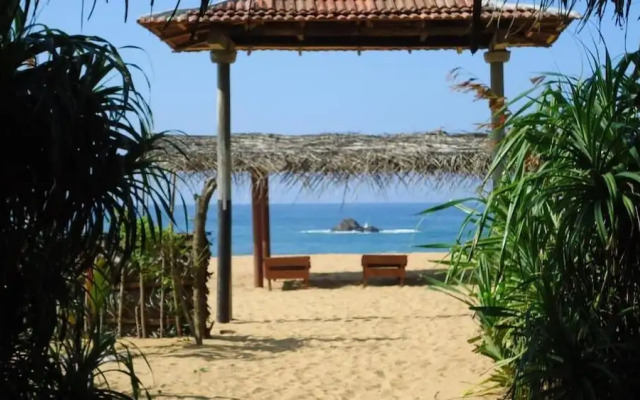 Ravana Beach Cabanas