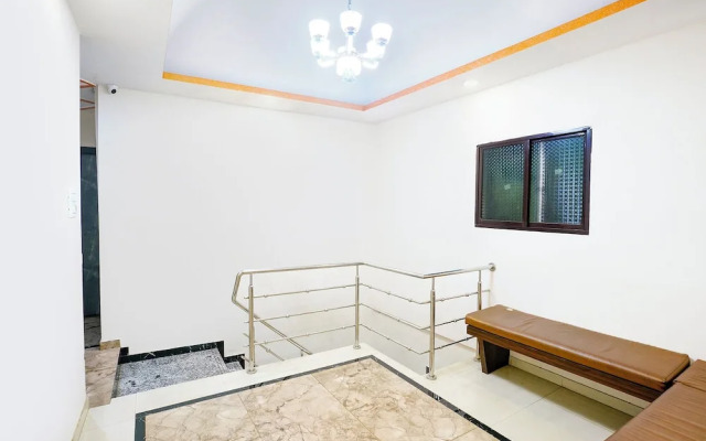 Fabhotel Bkc Annex