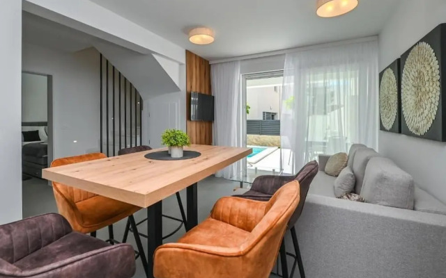 Smash A - Apartments with private pool