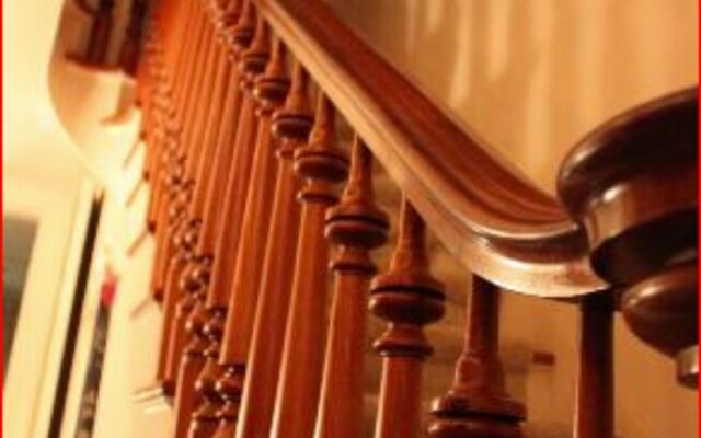 Isaac Hilliard House