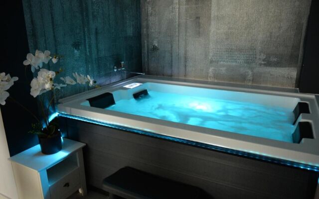 Mandachi Hotel & SPA