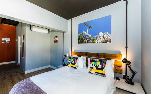 Neighbourgood Castle