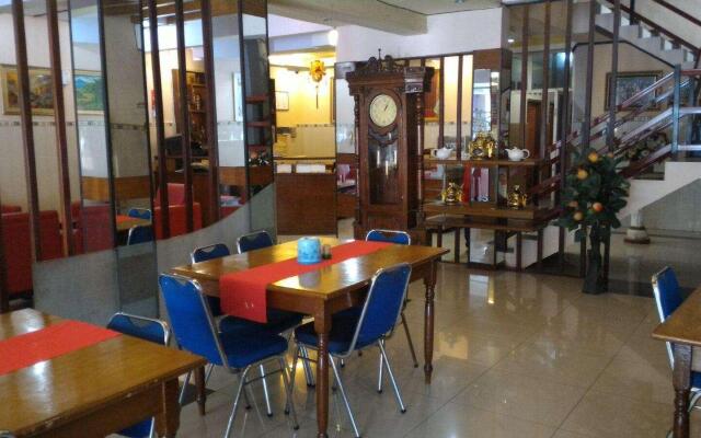 Sedayu Hotel