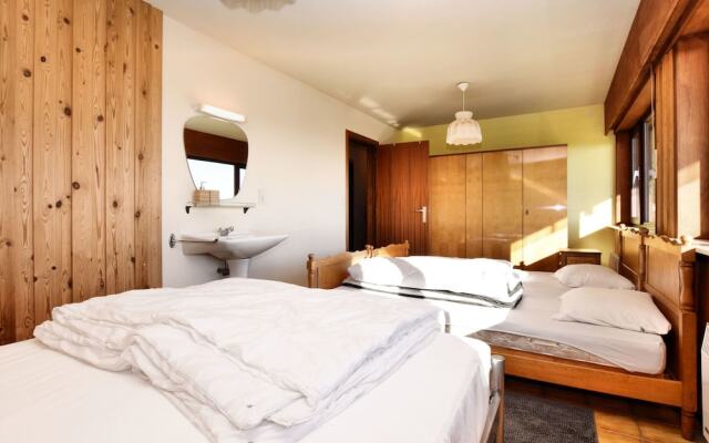 Caravan holiday home in Houffalize Luxembourg with private terrace