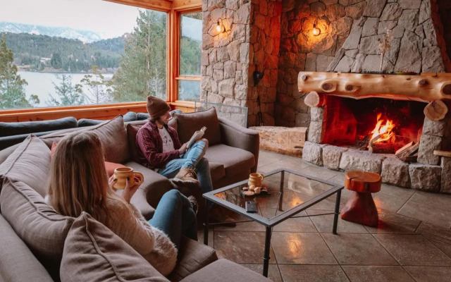 Peninsula Petit Hotel