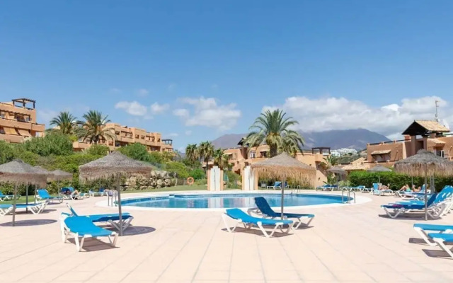 Penthouse With Terrace and sea Views