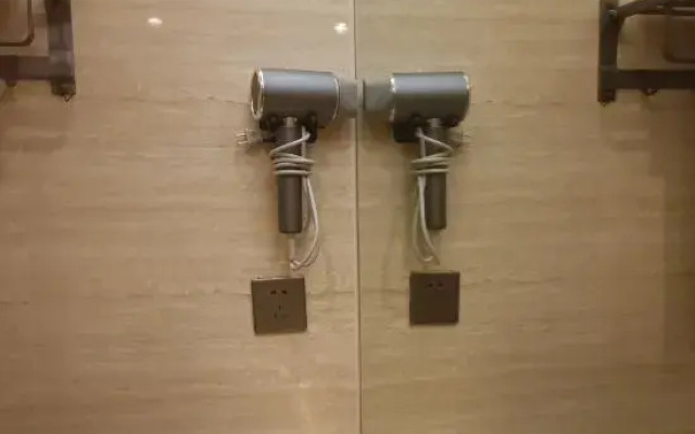 Simu Cinema Hotel (Liuzhou City Wanda Sunshine 100)