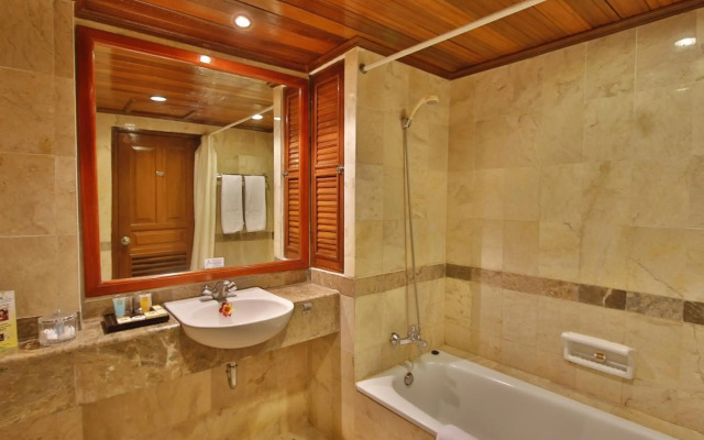 The Jayakarta Lombok Hotel & Spa