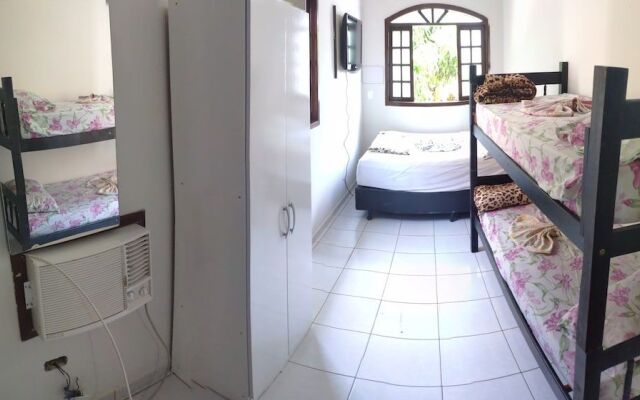 Pousada Alojaki Hostel