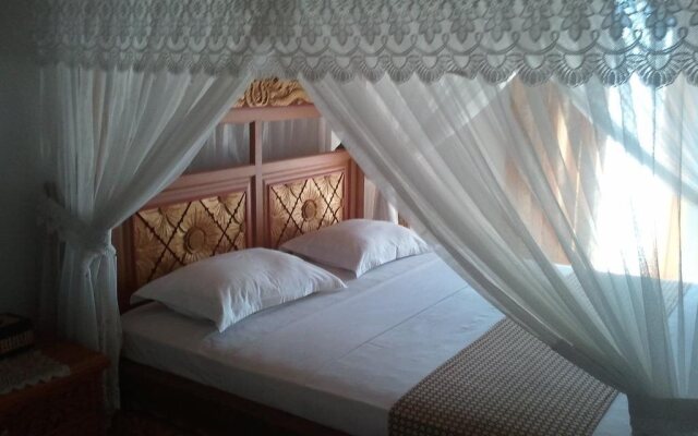 Rattan Resto