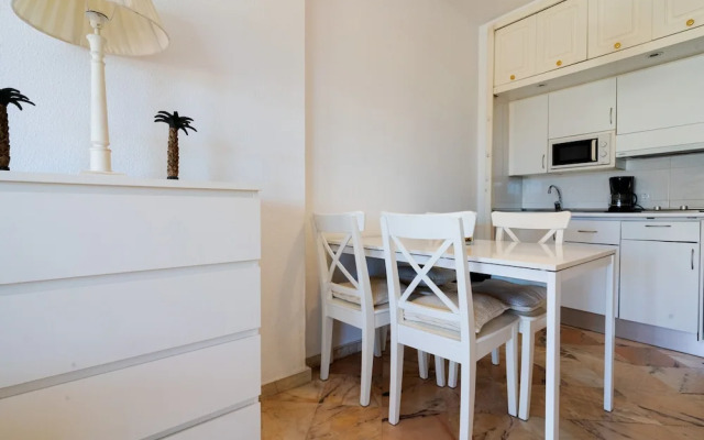 Studio in Marbella Near Romana Playa Beach