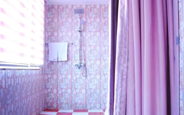 Chongqing Aichao Theme Hotel