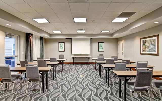 Homewood Suites by Hilton Bentonville-Rogers