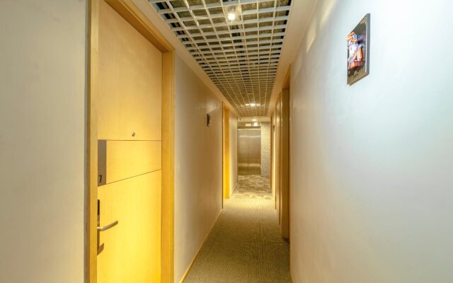 Rangoon Hostel