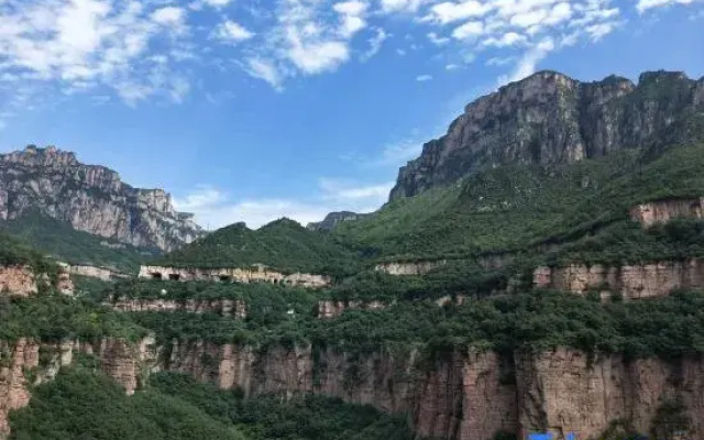 Linzhou Wenxiu Hotel