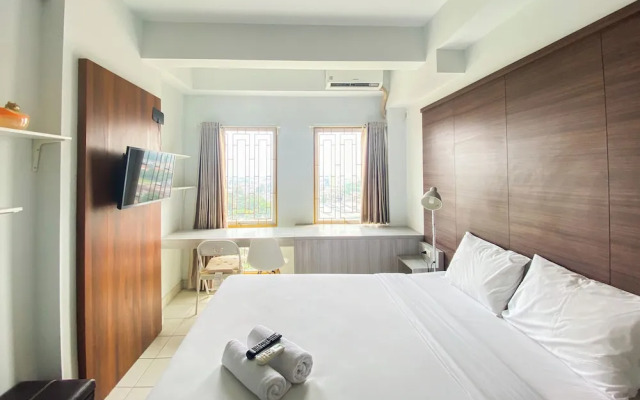 Warm And Cozy Stay Studio Room At Patraland Urbano Apartment
