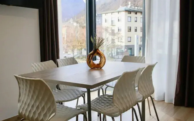 Bernina Suites - 150 metres to Bernina Express