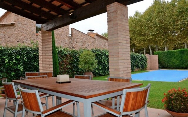 Can Coll Peratallada