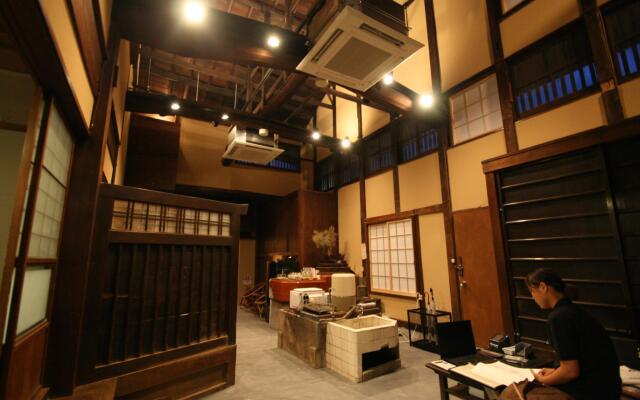 HARUYA Naramachi - Hostel
